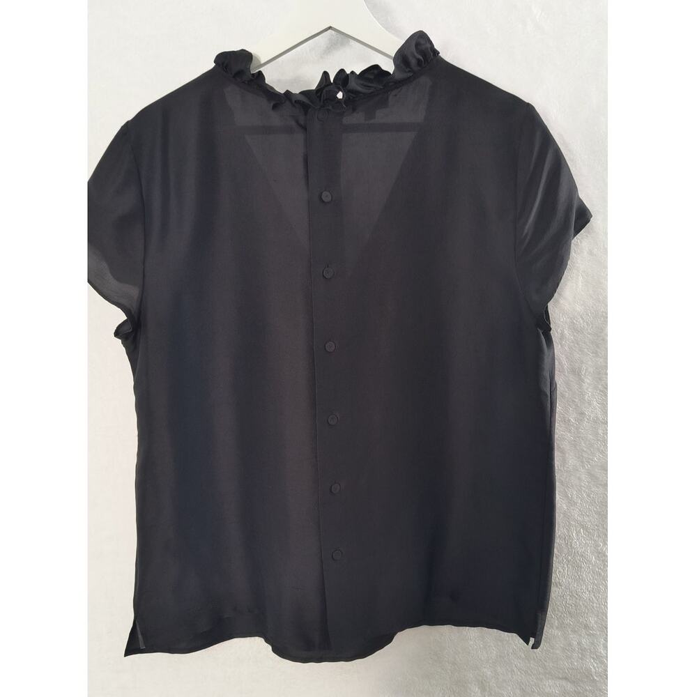 Talbots Silk Button Back Top Women's Sz12W Black V-Neck Ruffled Short Sleeve - Picture 7 of 16